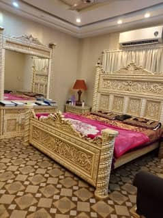 Sheesham Huge Bed Ser