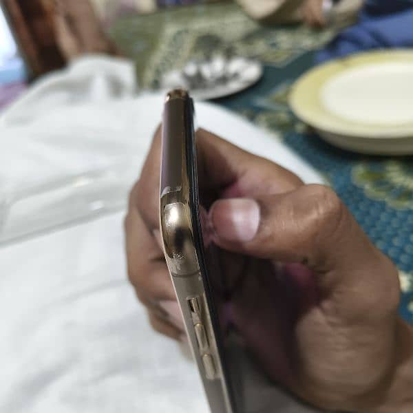 iphone 11 pro 7