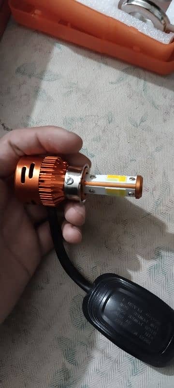 Honda Front bike light led Bulb only 4 days use 3 colours in one bulb 4