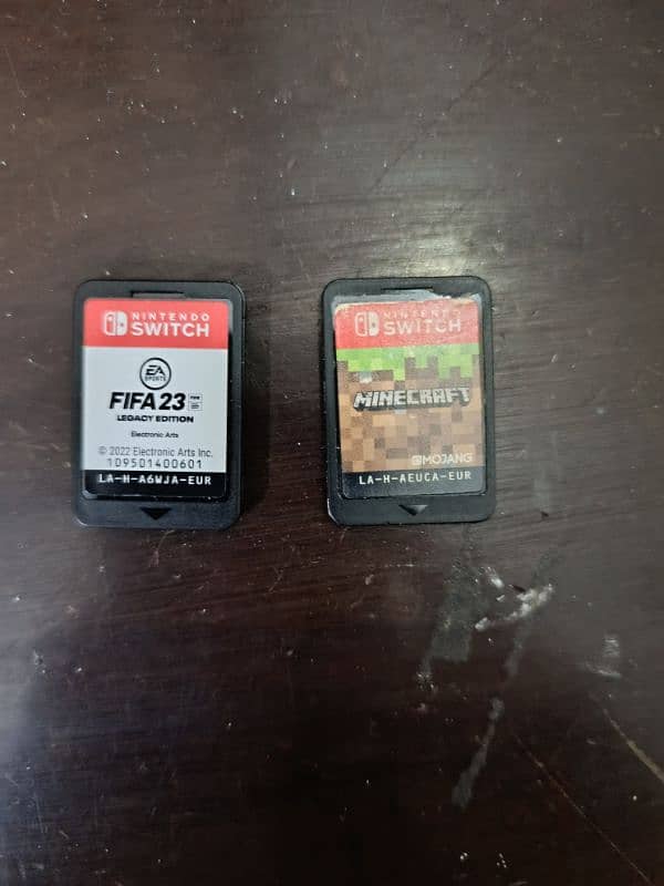 Nintendo switch games  FIFA 23 special edition + Minecraft 0