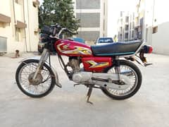 Urgent sale Honda 125 Model 12