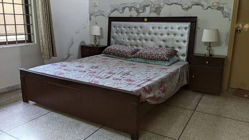 Double Bed Queen Size without Mattress 4