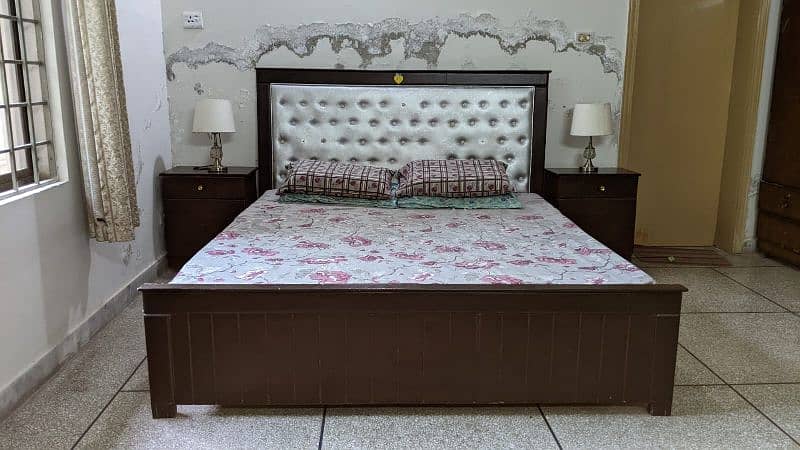 Double Bed Queen Size without Mattress 5