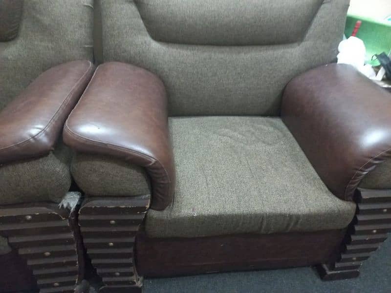 5 seater Sofa set 5