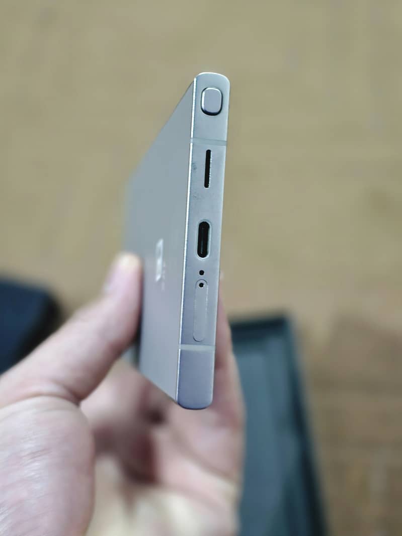 Samsung s24 ultra Non PTA 4