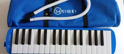 Melodica 32 keys imported blue color