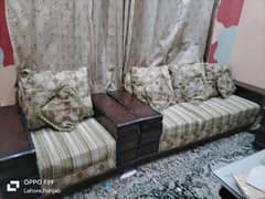 3 2 1 sofa 6 seater just like new kam use Hua Hai