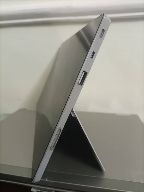 Microsoft Surface 2 RT tablet 6