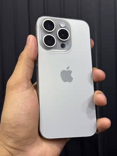 iphone 15 pro Natrual titanium