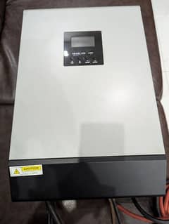 5kva Solarmax hybrid inverter very less used