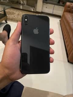 iPhone xs max factory unlock