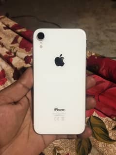 I phone Xr 64 gb factory unlocked