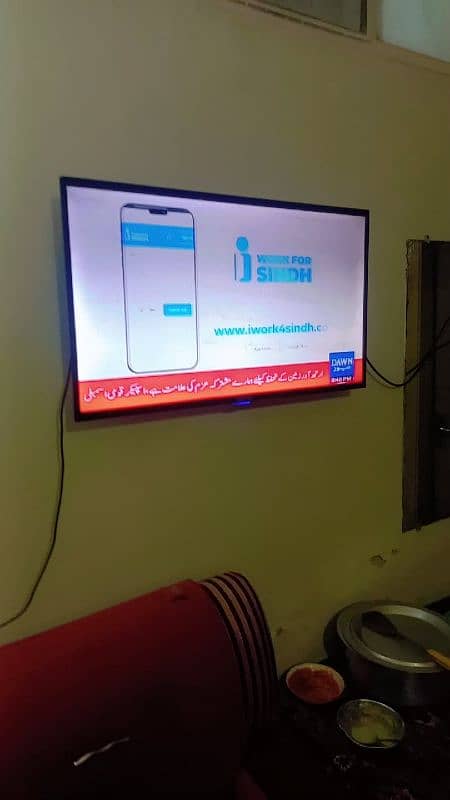 40 inch TCL LCD FOR SALE S6500 9