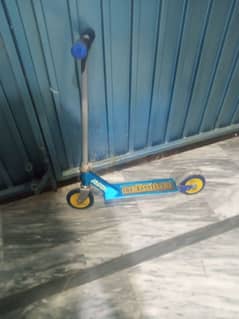 kids Scooty for sale