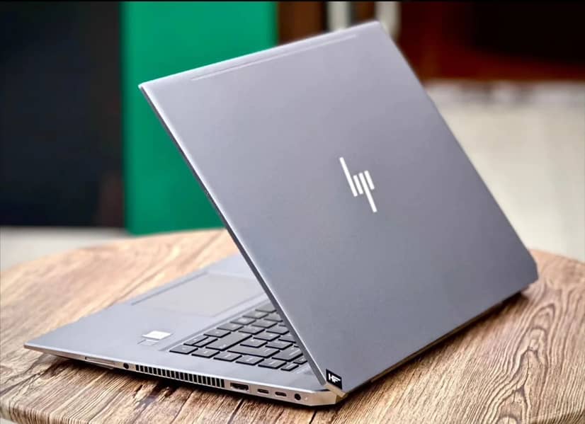 HP ZBook Studio G5 (Core i7 9th Gen) 0