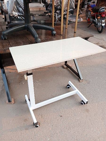 Brand New Modern Exactive Office Table / Computer / Laptop Tables 0