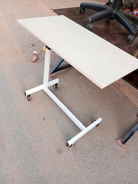 Brand New Modern Exactive Office Table / Computer / Laptop Tables 1