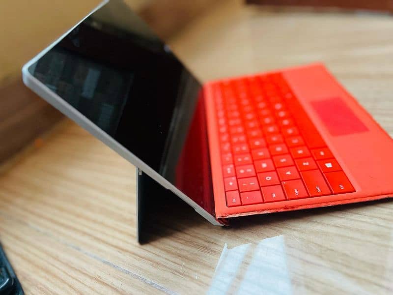 Microsoft Surface book 4