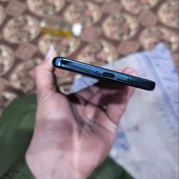 vivo v30 urgent sale need to money 03027188170 3