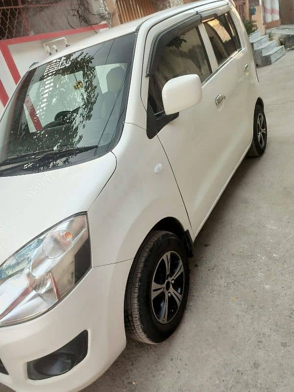 Suzuki Wagon R 2018 6