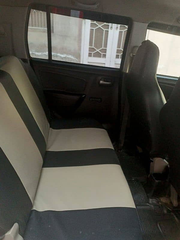 Suzuki Wagon R 2018 8