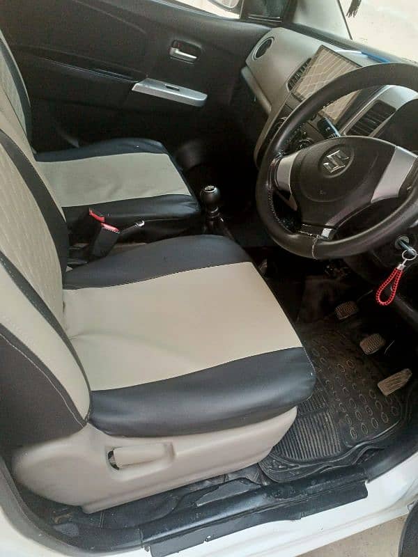 Suzuki Wagon R 2018 9