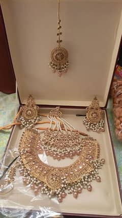 completely bridal jewelry set