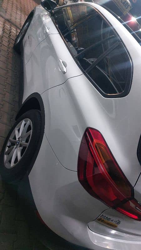 Bmw X1,X1 bmw top variant,Bmw X1 2