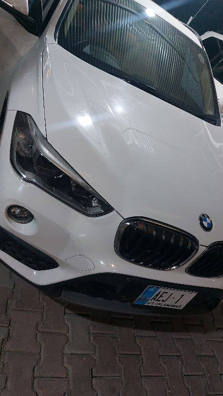 Bmw X1,X1 bmw top variant,Bmw X1 10