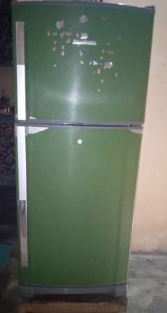 DAWLANCE REFRIGERATOR FOR SALE