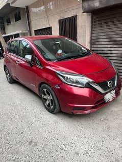 Nissan Note E-POWER 2017