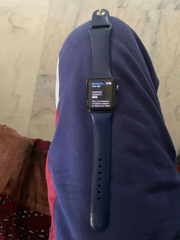Apple Smart Watch Series 3 1