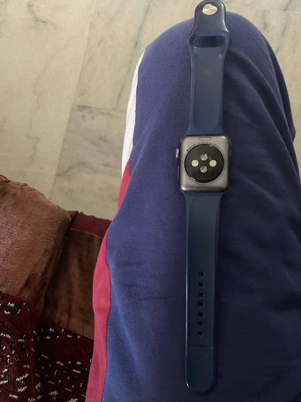 Apple Smart Watch Series 3 2