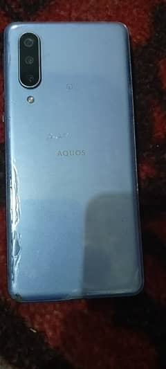 AQUOS zero5G tarshool