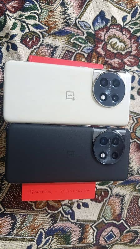 one plus 11 12/256 /512 non pta 0