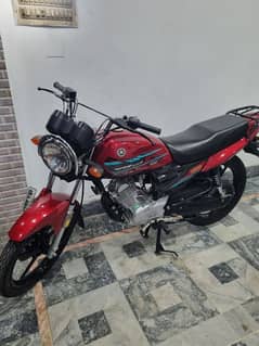 YAMAHA YB 125Z DX (2023)