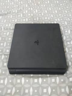 PS4 slim