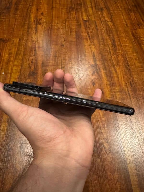 Mi 11 Ultra Scratch less l Just like new l Buy and enjoy 3