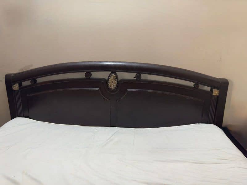 Bed set furniture urgent sell 0