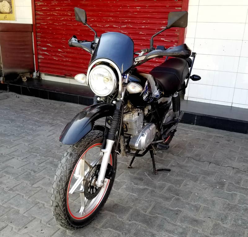 suzuki GS 150 SE 2022 1