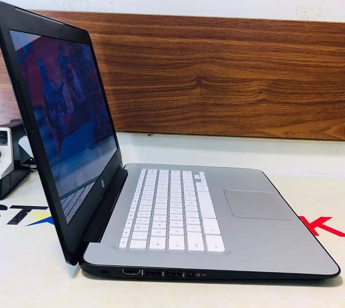 Hp 4gb 128gb chromebook 14 Smb Windows 10 2
