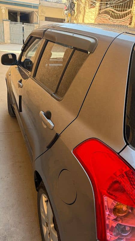 Suzuki Swift 2014 3