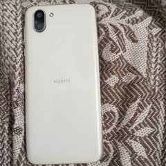 aquos r2 10/9 condition