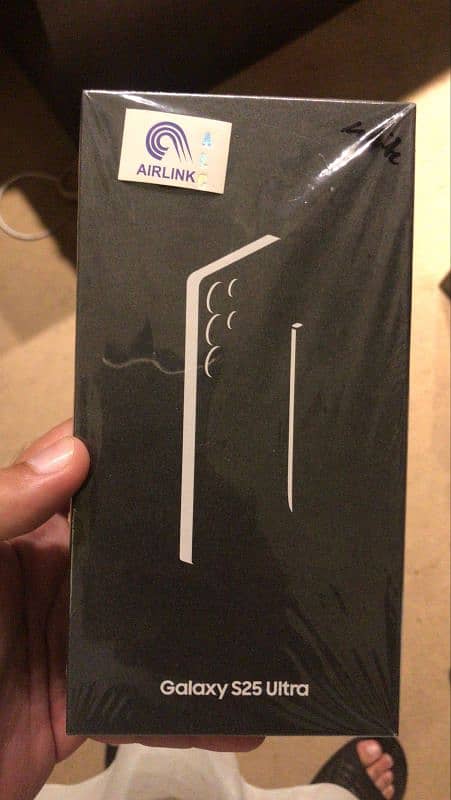 s25 ultra just box open 1
