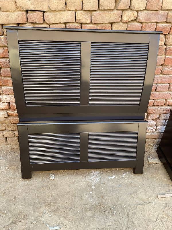 Single bed 4
