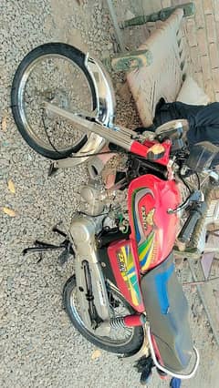 zxmco 70 motorcycle for urgent sale karna hay kagza bana  hay Peshawai