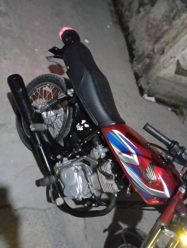 honda 125  urgent for sale 6