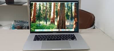 Macbook Pro 2019 16" Ci9 9Th Gen 32Gb 1 Tb with 4Gb GPU