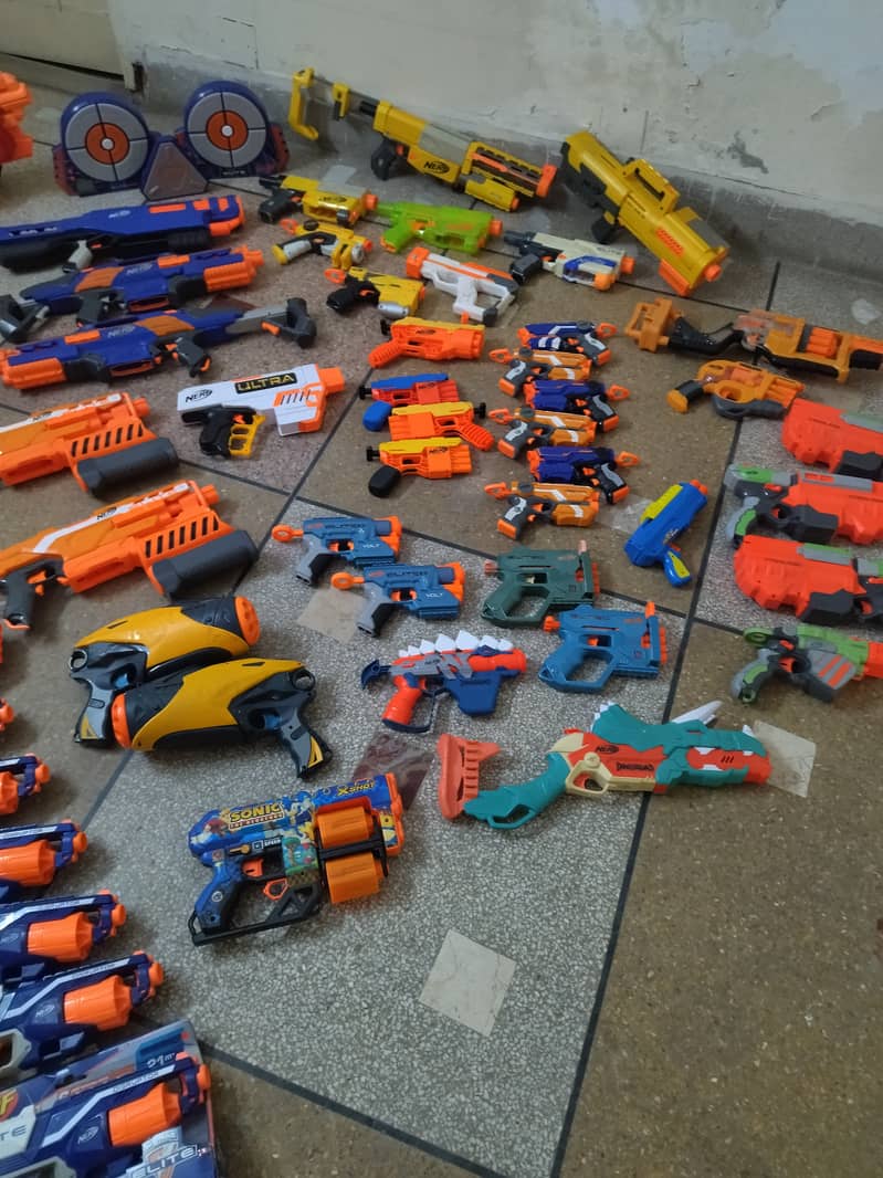 NERF Blasters 100+ available ( delivery charges 200 6