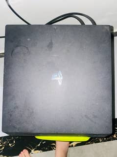 PS 4 PRO          [1TB]